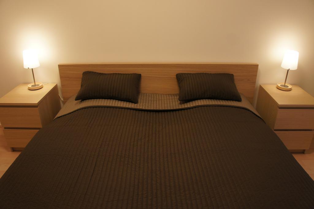 Leongargt Apartments Praha Bagian luar foto