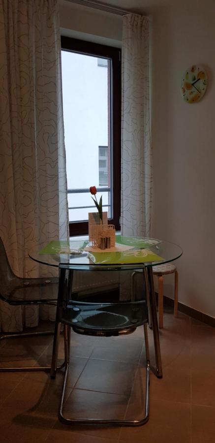 Leongargt Apartments Praha Bagian luar foto